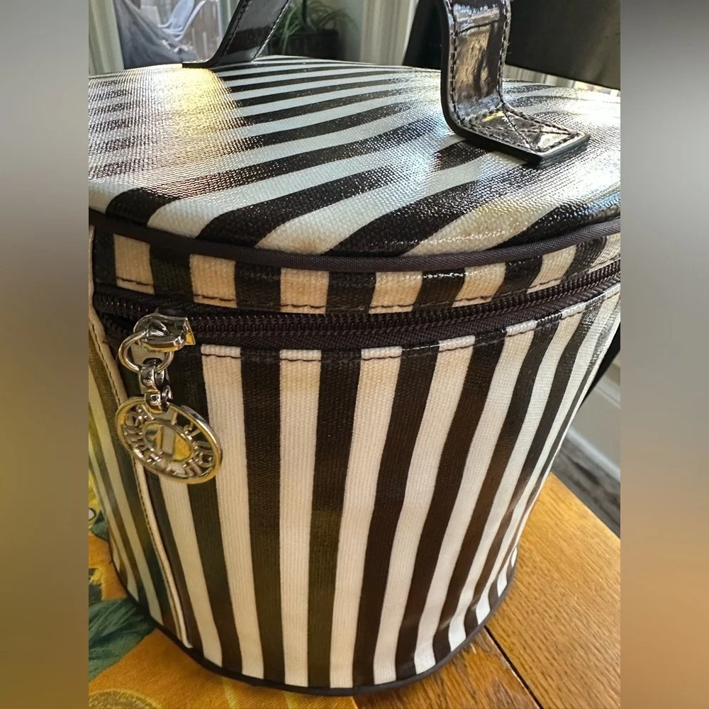 Henri Bendel Centennial Stripes Vintage Train Case Please Read